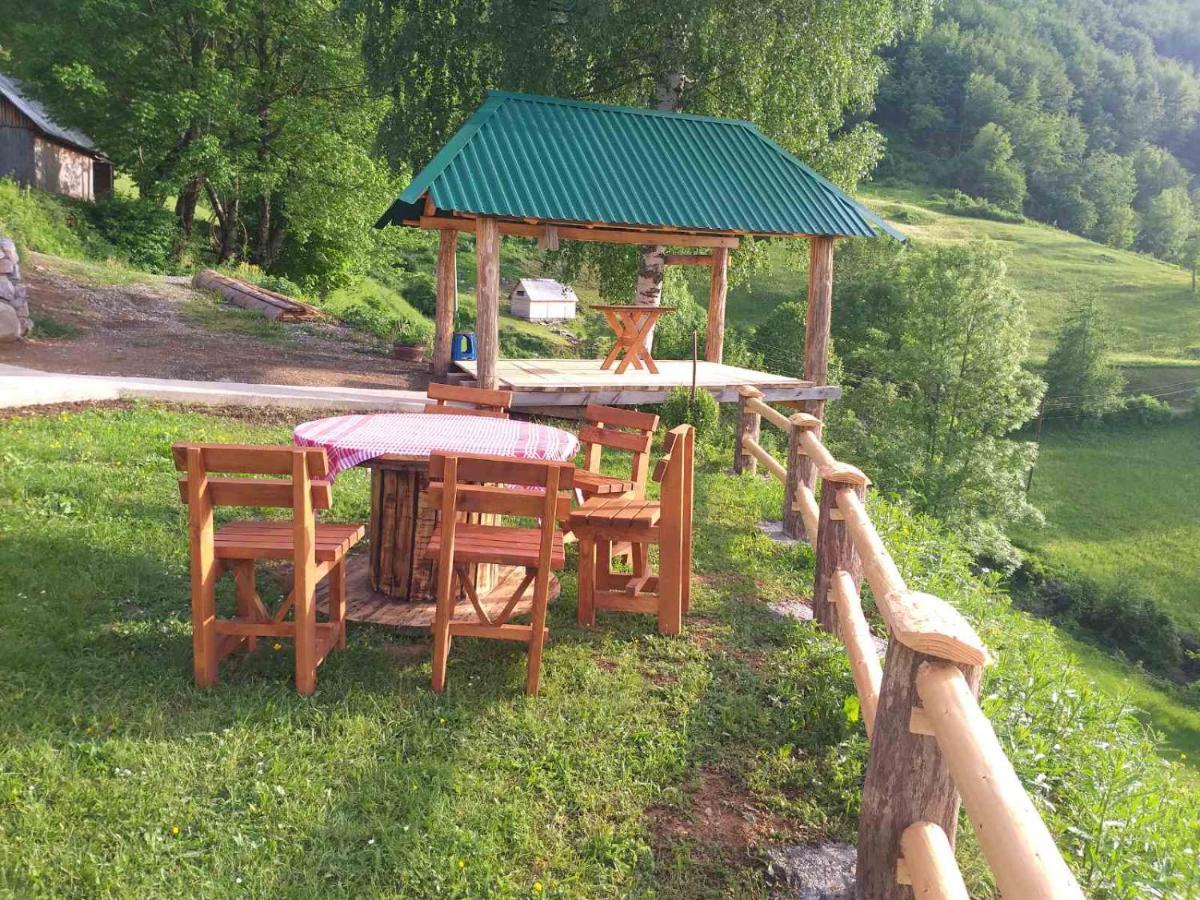 Etno Selo Zuric Chalet Mojkovac